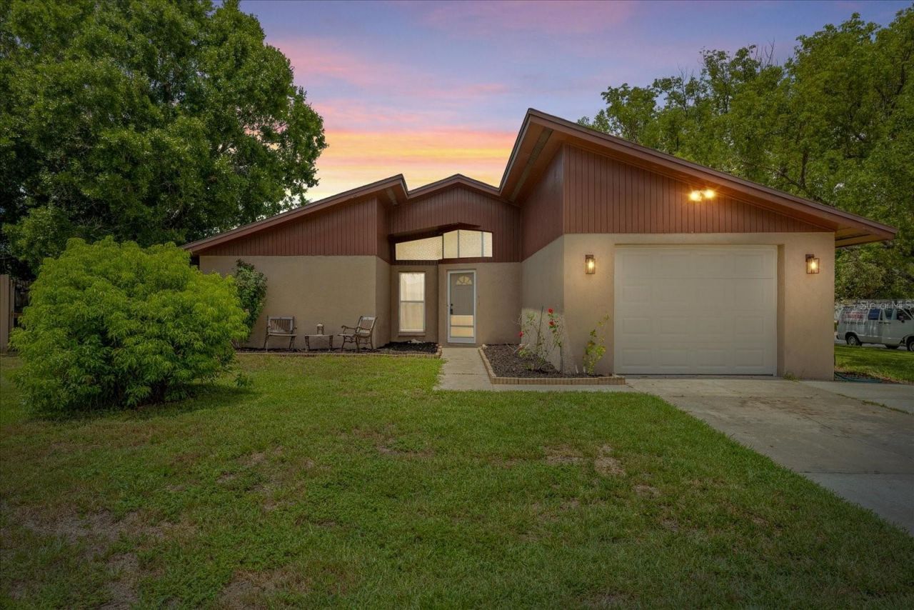 5653 Lima Drive , Holiday, FL 34690 Photo