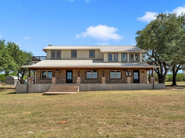 1500 Greer LN, Burnet, TX 78611