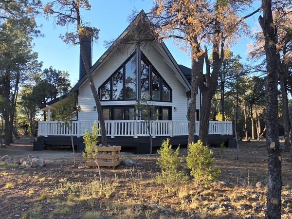 2870 CEDAR Ridge, Overgaard, AZ 85933