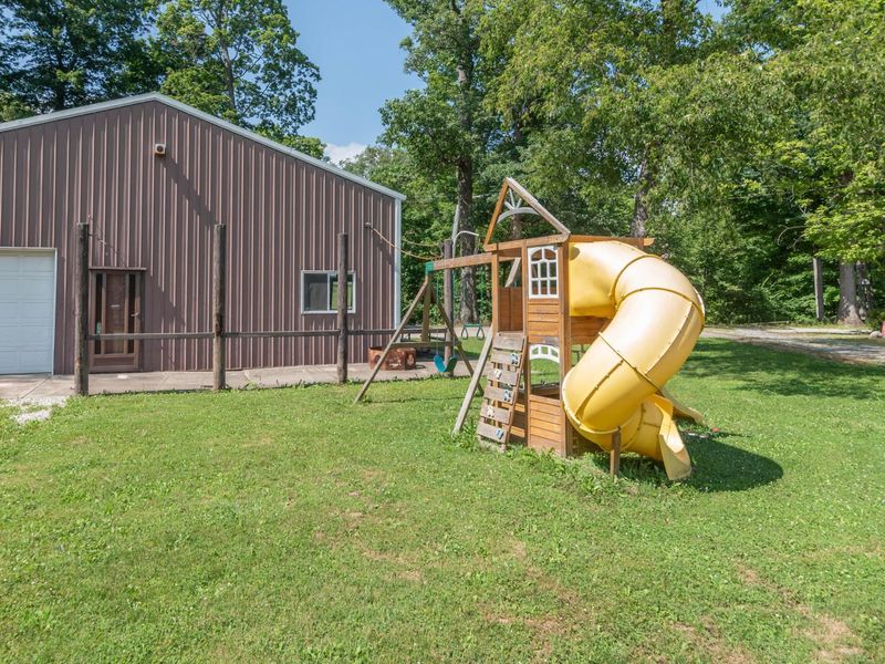 6419 Harrisburg Georgesville Road, Grove City, OH 43123 Photo 42