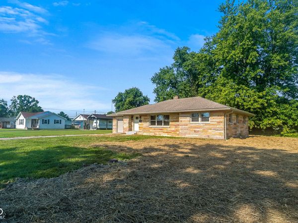 106 N Bethany Road, Crothersville, IN 47229