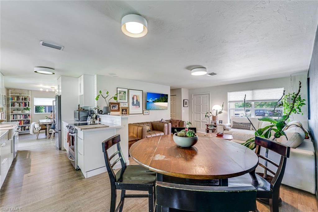 4333 Beechwood Lake Dr , Naples, FL 34112 Photo