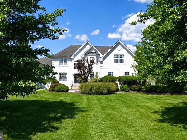 37 TERRELL ROAD, LAMBERTVILLE, NJ 08530