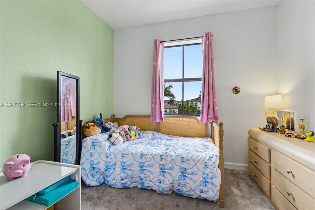 18102 SW 148th Rd , Miami, FL 33187 Photo