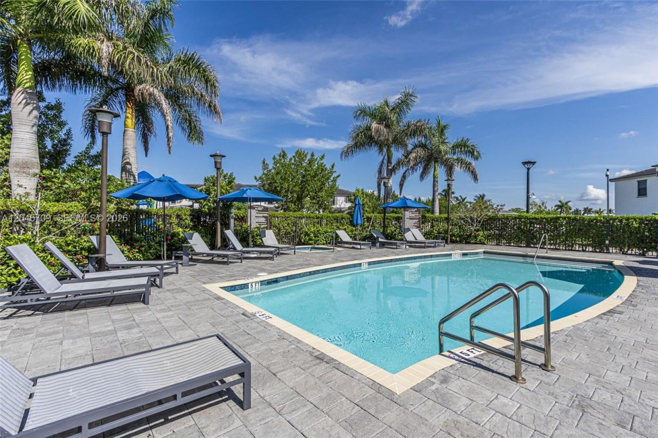 18102 SW 148th Rd , Miami, FL 33187 Photo