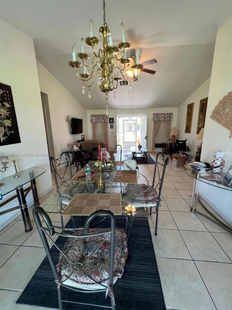3207 SE 1st Pl , Cape Coral, FL 33904 Photo