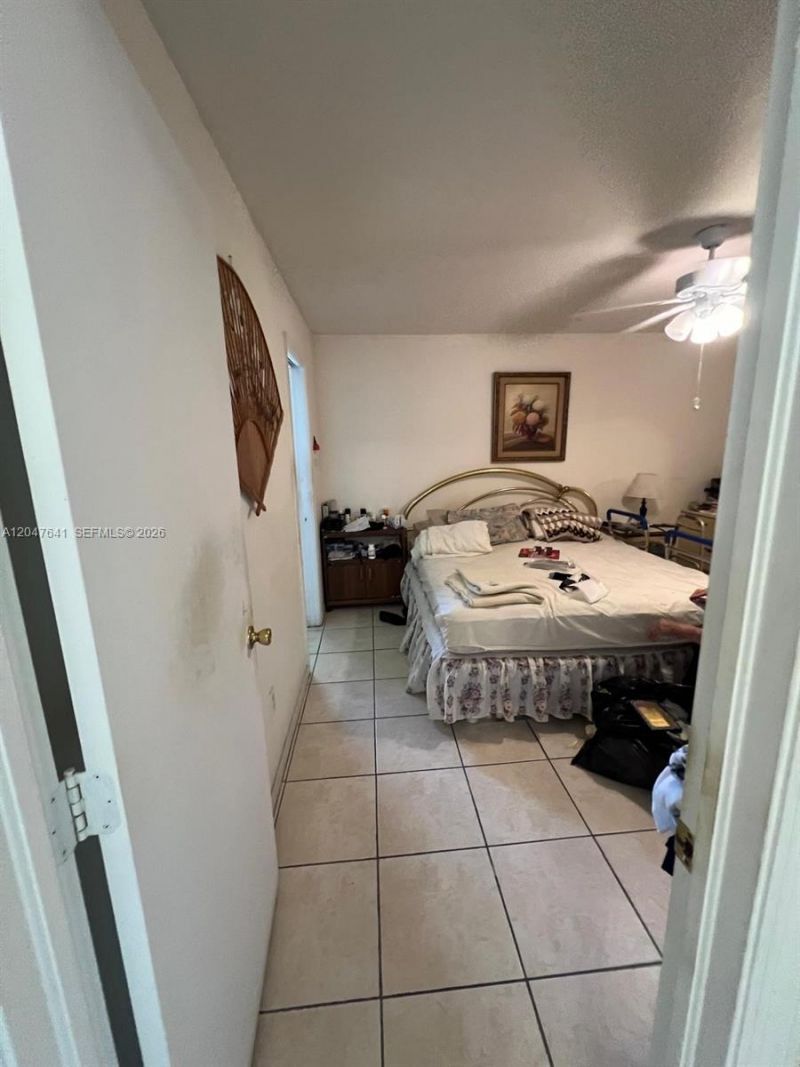 3207 SE 1st Pl , Cape Coral, FL 33904 Photo
