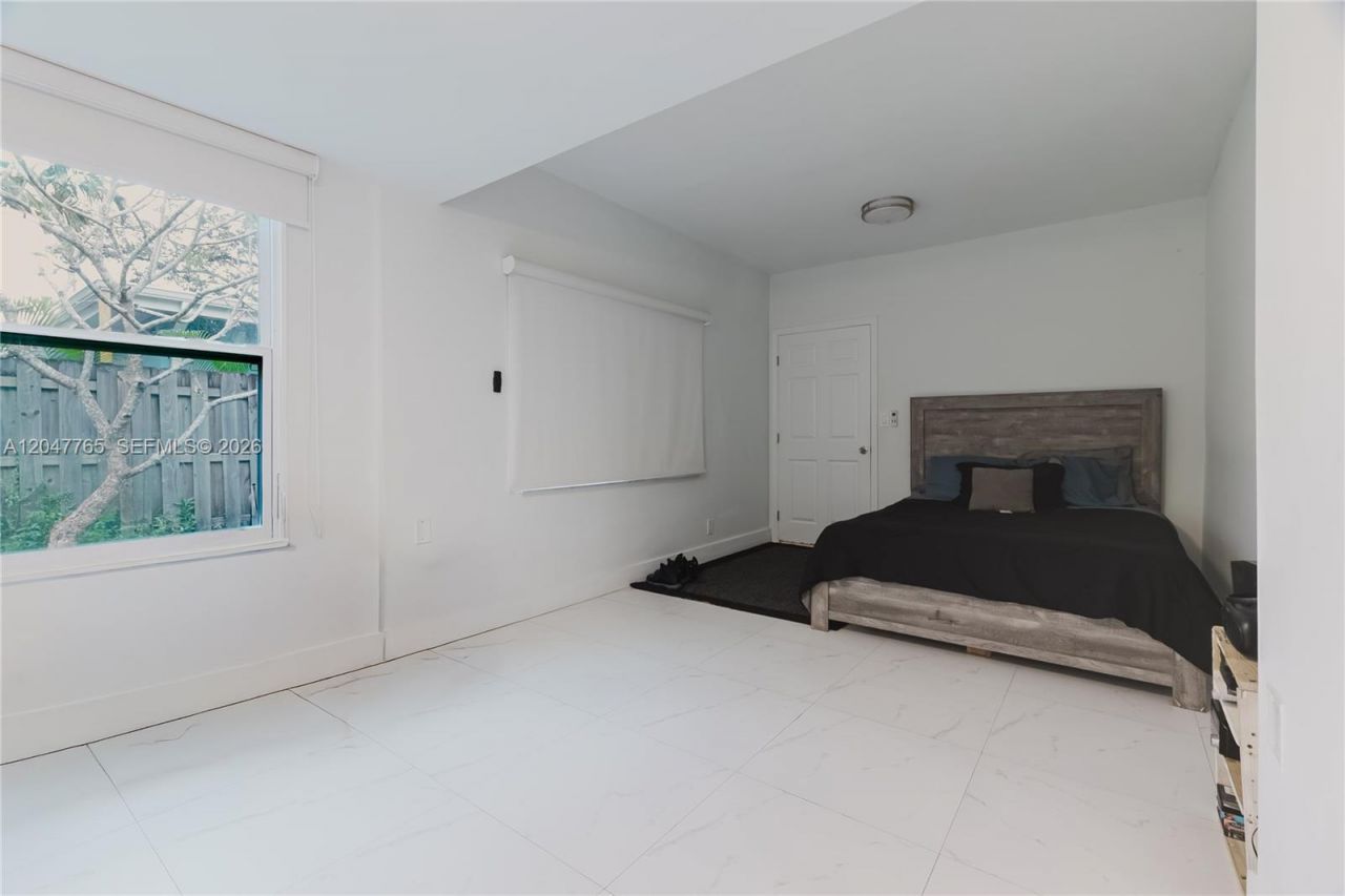 2621 SW 12th Ter , Unit B, Fort Lauderdale, FL 33315 Photo