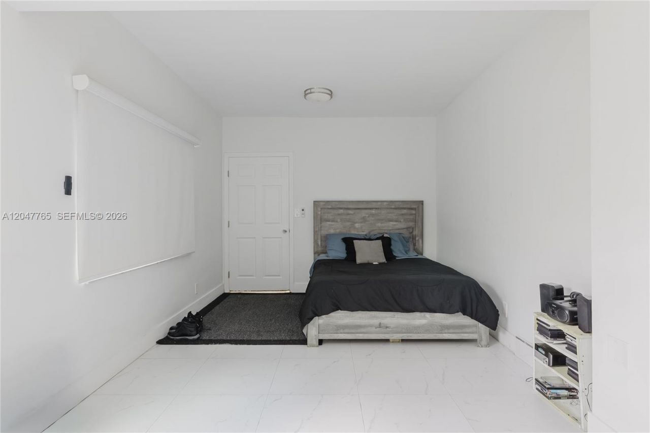 2621 SW 12th Ter , Unit B, Fort Lauderdale, FL 33315 Photo