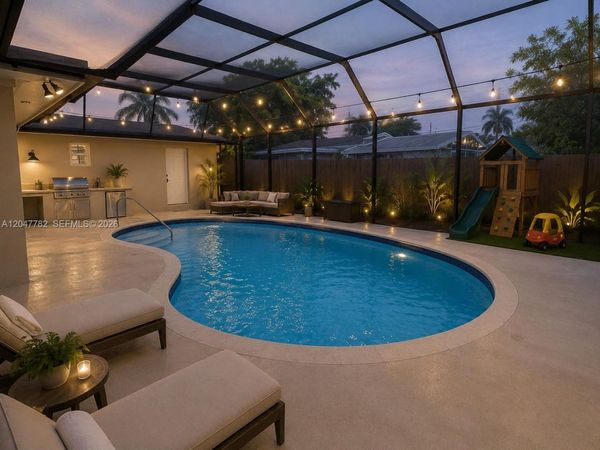 4380 SW 49th Ct, Dania Beach, FL 33314