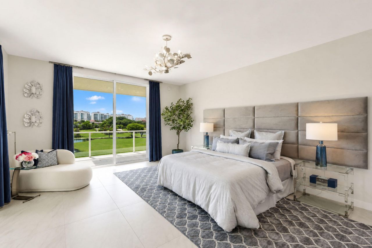 210 SE Mizner Boulevard, Unit 301, Boca Raton, FL 33432 Photo