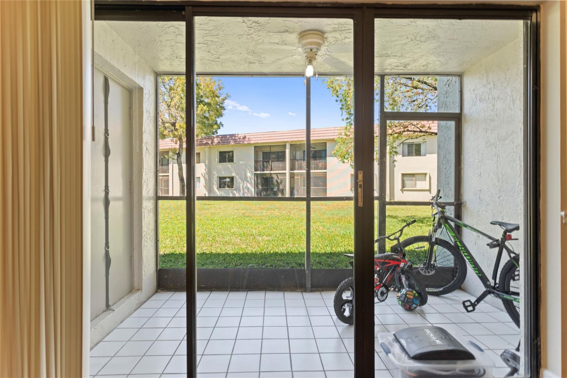 16211 Saddle Club Road, Unit 102, Weston, FL 33326 Photo