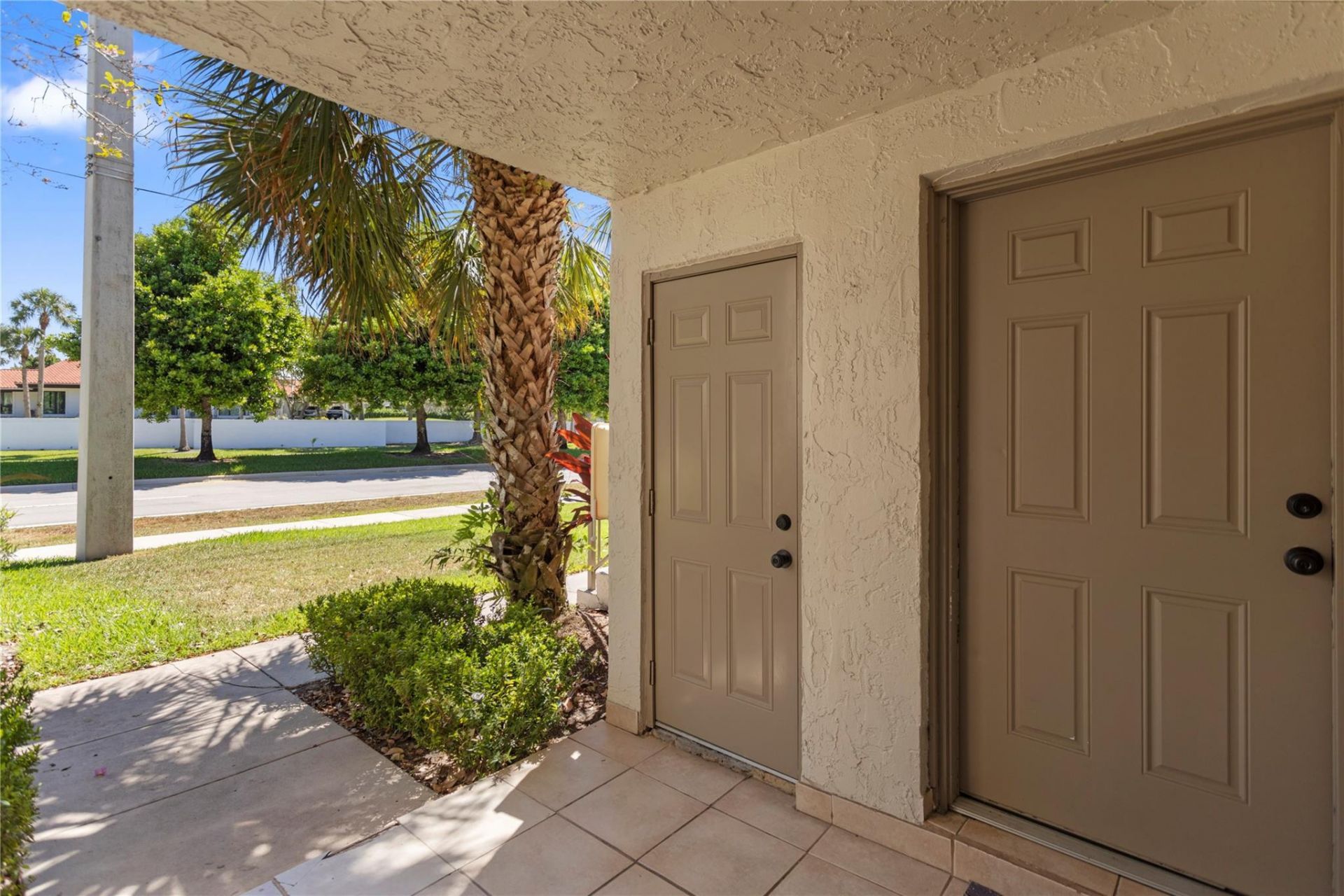 16211 Saddle Club Road, Unit 102, Weston, FL 33326 Photo