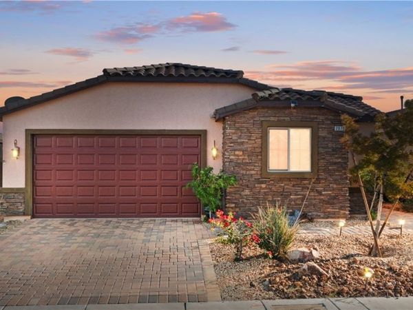2079 Port Royal Drive, Laughlin, NV 89029