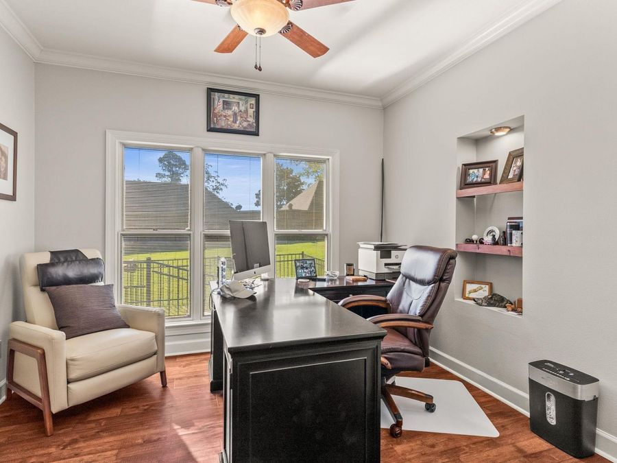 Property Image 32