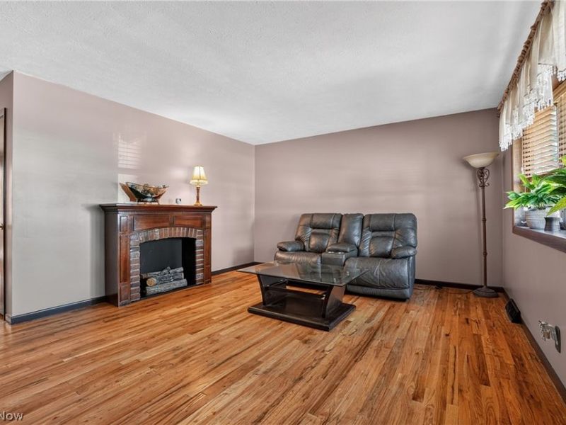 1860 Ridgewick Drive, Wickliffe, OH 44092 Photo 9