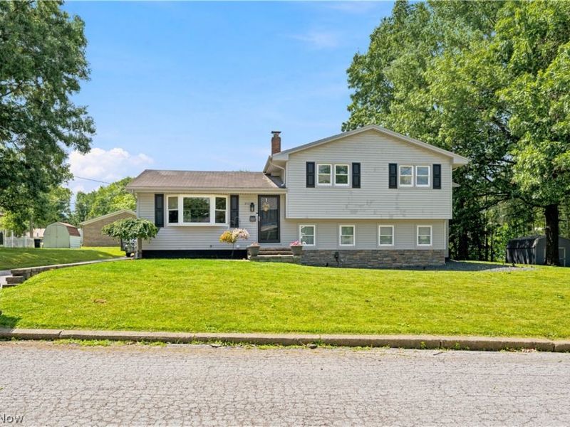 273 Blueberry Drive, Columbiana, OH 44408 Photo 32