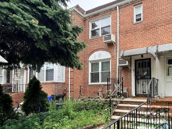 14146 71st Avenue , Flushing, NY 11367