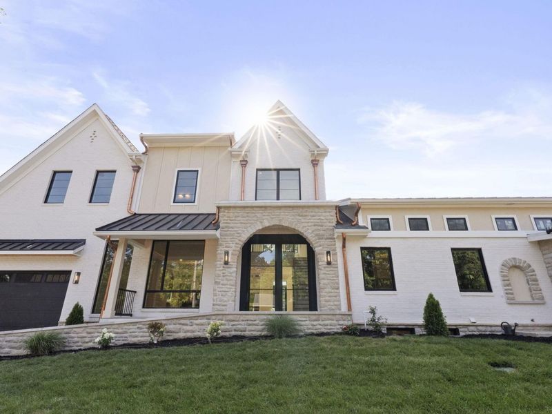 3151 Asbury Drive, Columbus, OH 43221 Photo 2