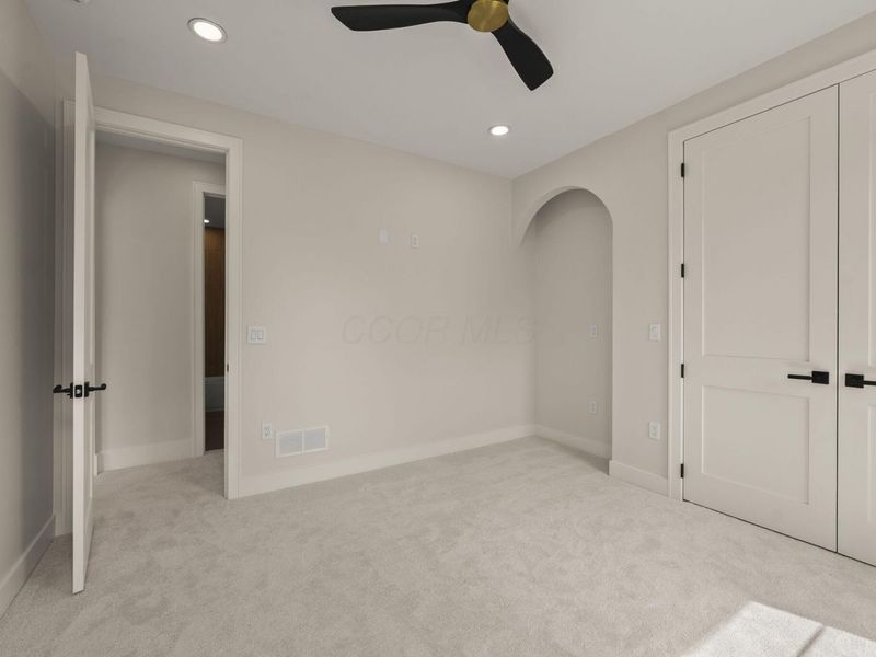 3151 Asbury Drive, Columbus, OH 43221 Photo 68