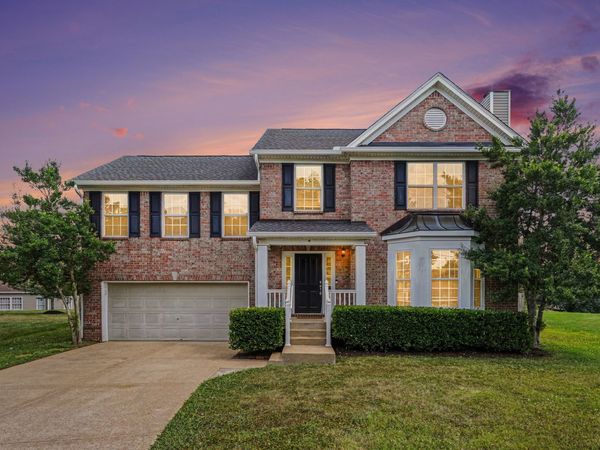 2667 Paradise Dr , Spring Hill, TN 37174