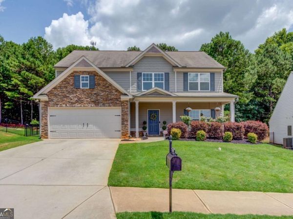 1429 Washington Rose Avenue, Hoschton, GA 30548
