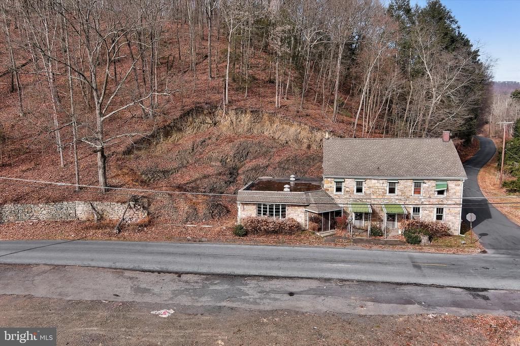 555 CHURCH STREET , NEW RINGGOLD, PA 17960