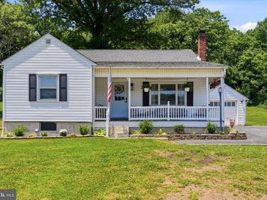 1617 S MAIN STREET, BECHTELSVILLE, PA 19505