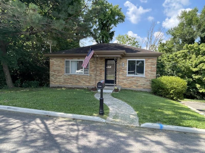 40 Harrison Avenue, Bellevue, KY 41073 Photo 2