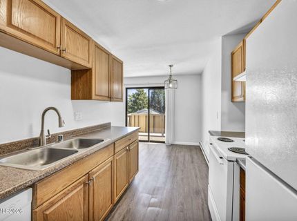 3880 E Leonesio Drive, Unit APT C2, Reno, NV 89512 Photo