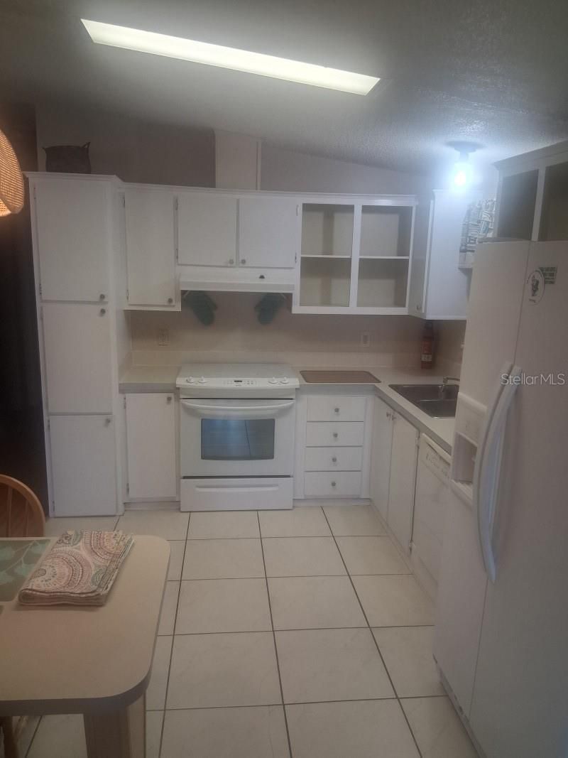 1550 Hillcrest Drive , Lady Lake, FL 32159 Photo