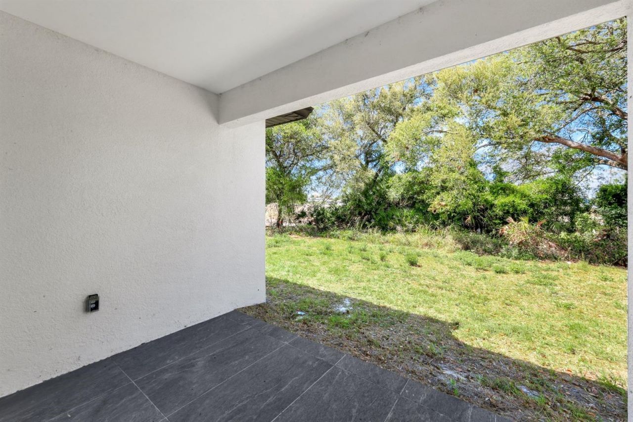 100 Parish Drive , Lehigh Acres, FL 33974 Photo