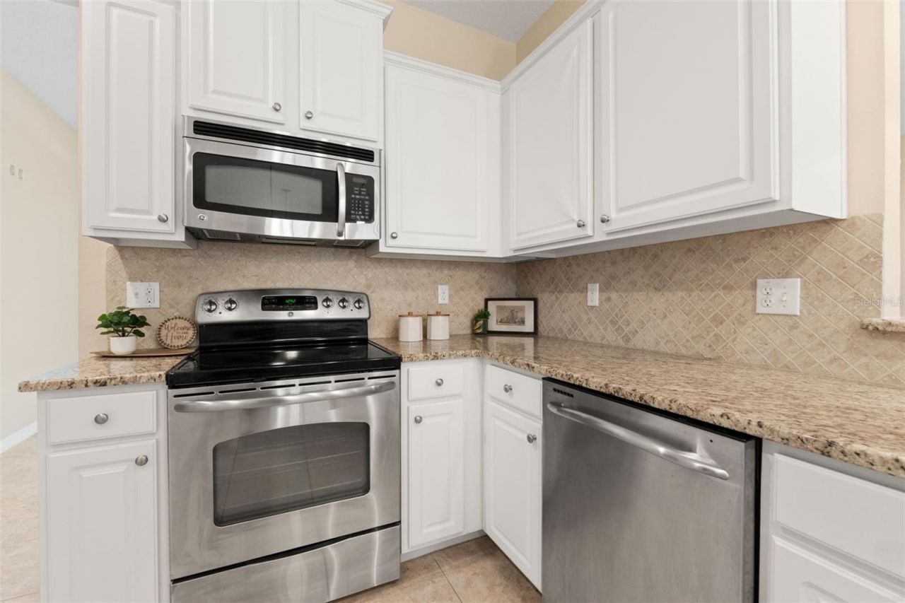 13589 Hunters Point Street , Spring Hill, FL 34609 Photo