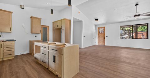 1008 Dyer View Road , Lake Almanor, CA 96137 Photo