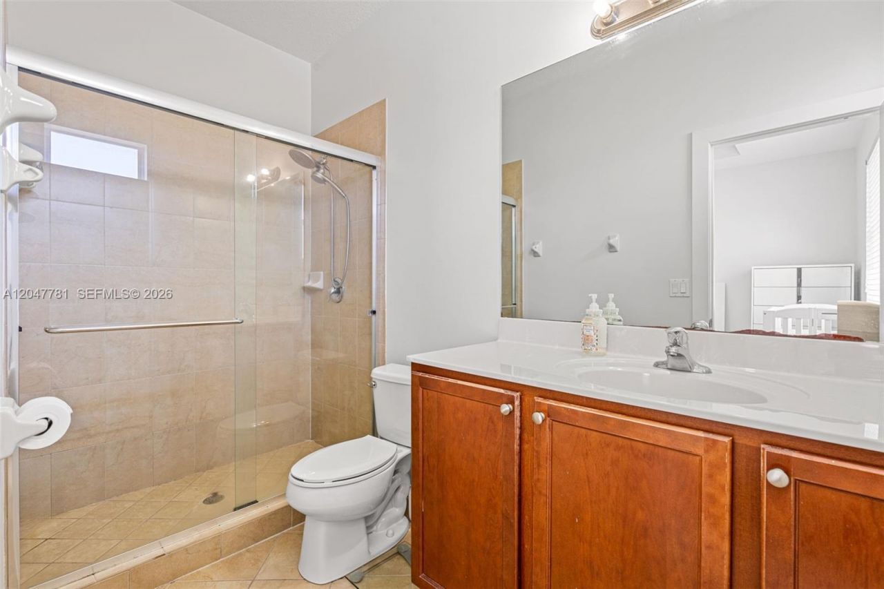 9133 SW 227th St , Unit 8, Cutler Bay, FL 33190 Photo