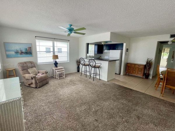 31 WINDSOR B, Unit 31, West Palm Beach, FL 33417