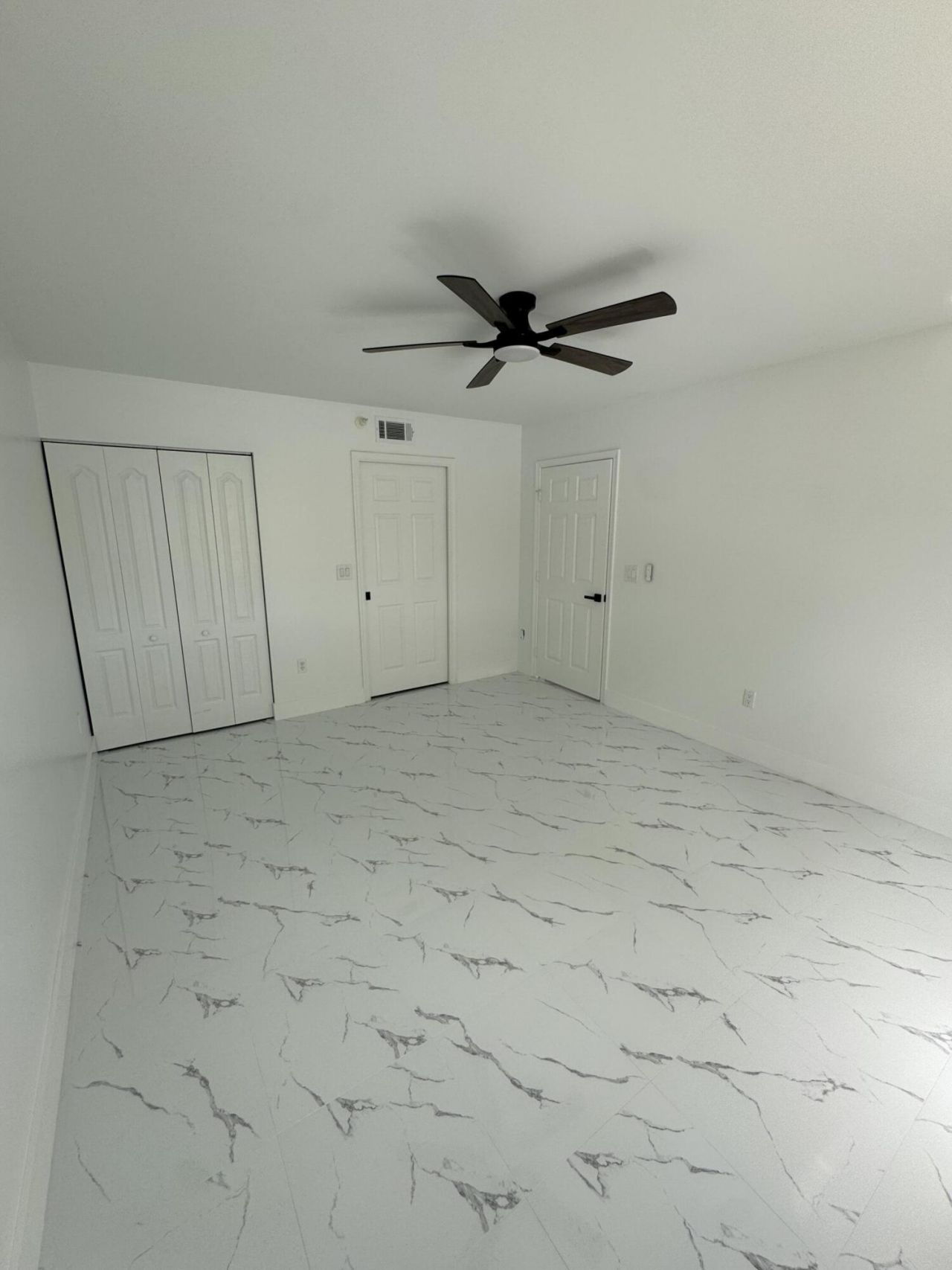 7751 Southampton Terrace, Unit 213, Tamarac, FL 33321 Photo