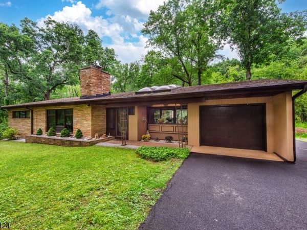 76 Mount Pleasant Tpke, Denville, NJ 07834