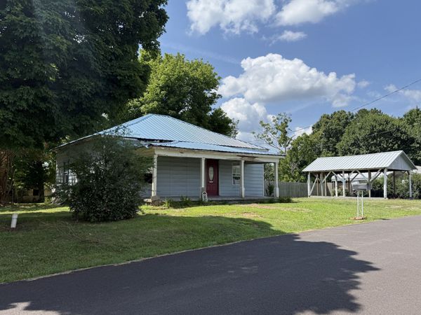 16 Saint Francis St , Englewood, TN 37329