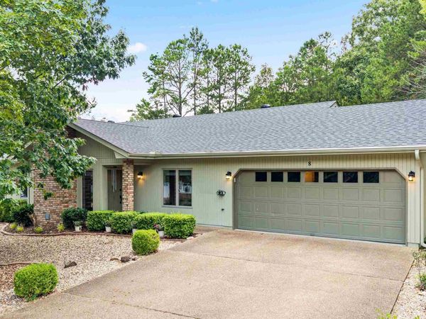 8 PLAYA Place, Hot Springs Village, AR 71909