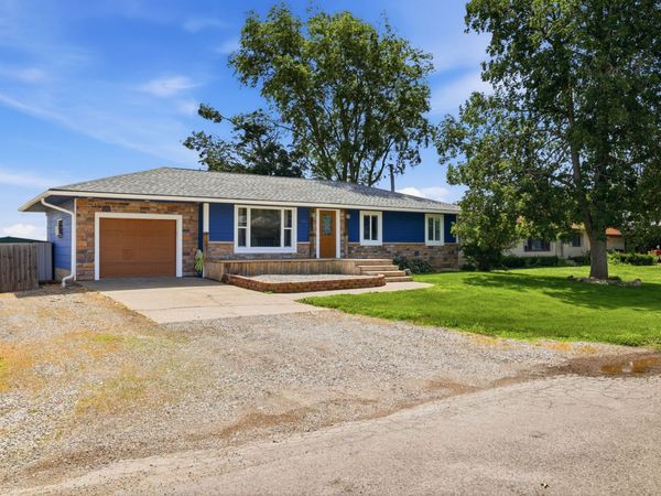 303 N Neely Street, Prairie City, IA 50228