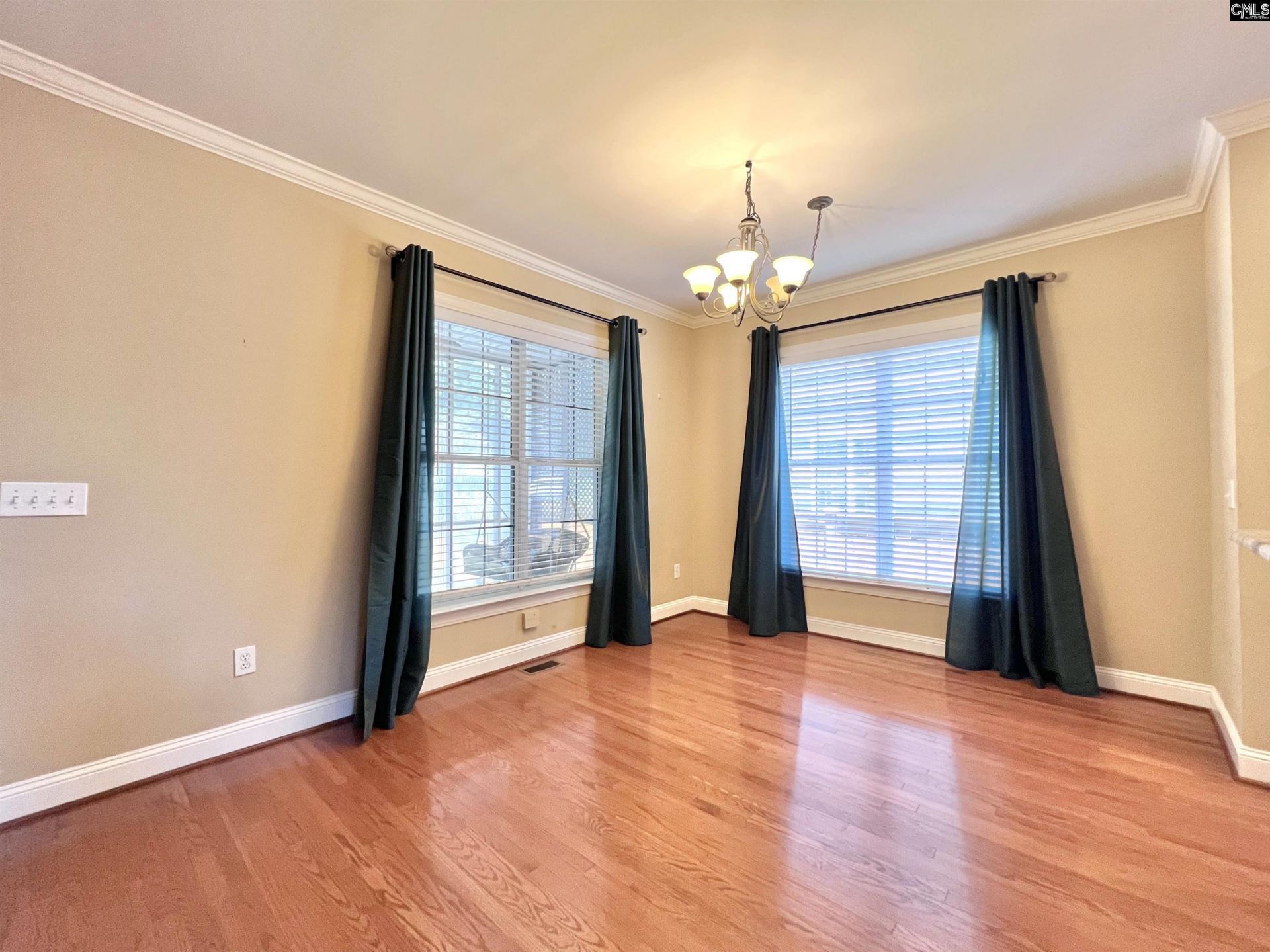 126 Sundowne Place  Photo 17