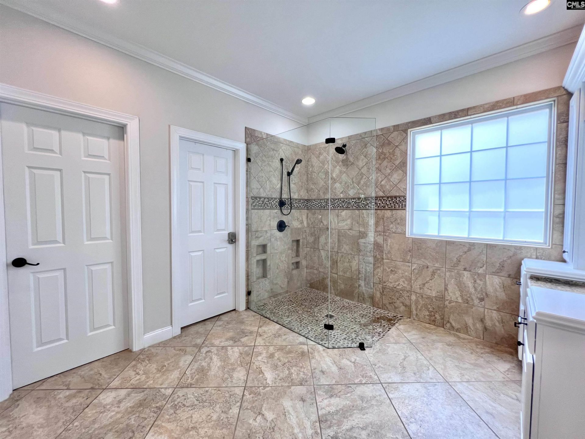 126 Sundowne Place Photo 25