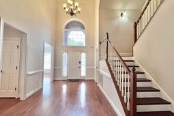 126 Sundowne Place photo 4