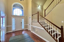 126 Sundowne Place  photo 4