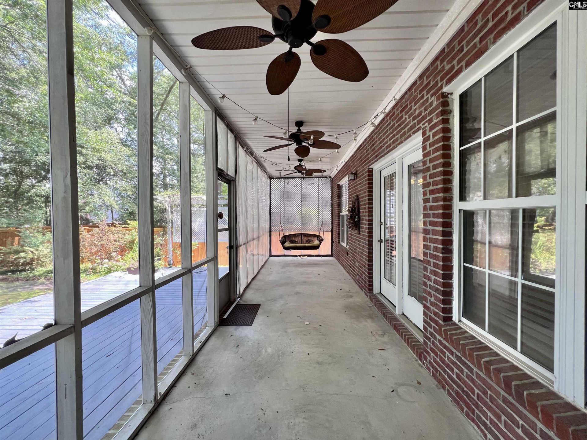 126 Sundowne Place Photo 34