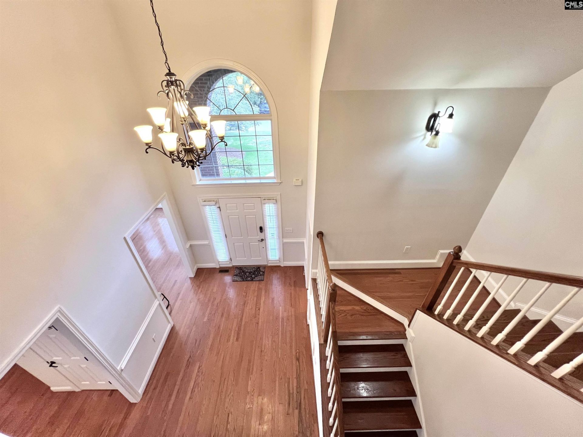 126 Sundowne Place Photo 4