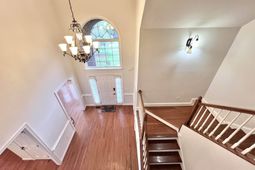 126 Sundowne Place photo 4