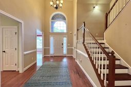 126 Sundowne Place  photo 4