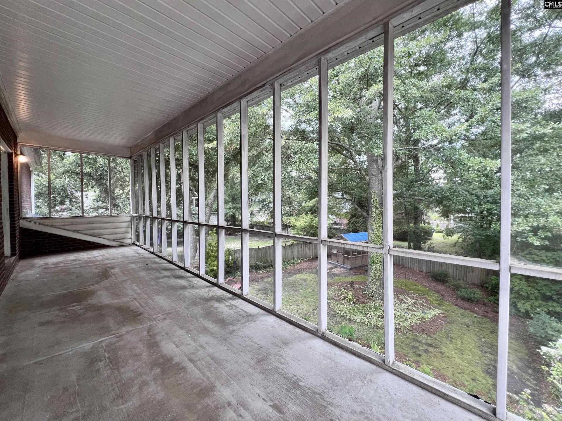 126 Sundowne Place Photo 42